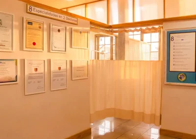 Diplomas Clínica Manhood